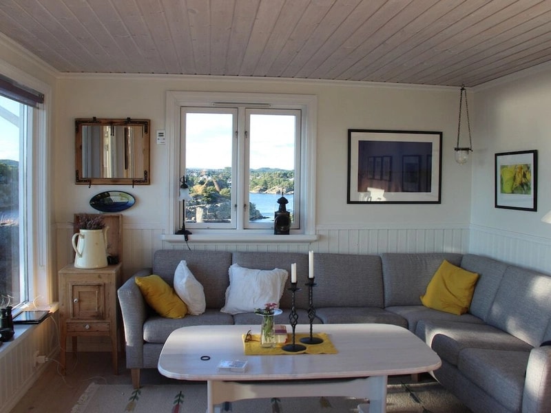 Original room with furniture