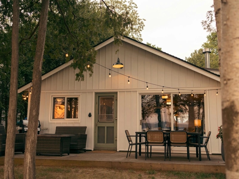 Original photo with furniture